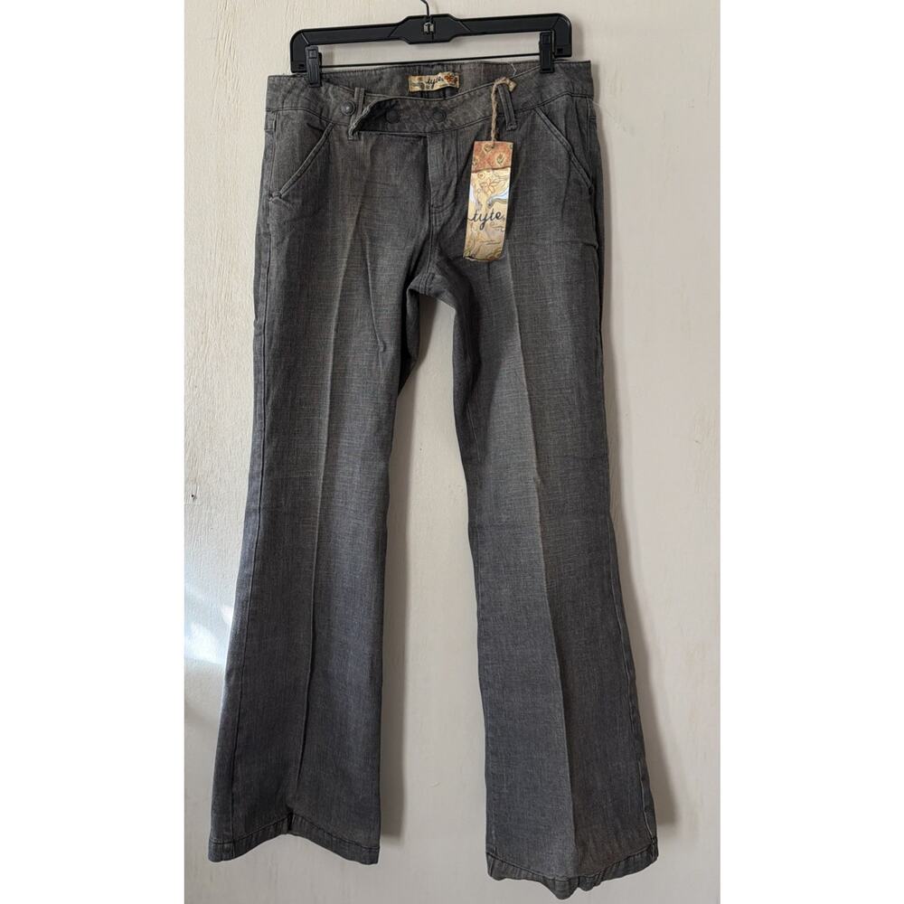 Tyte Jeans Size 13 (Juniors) Gray Wash Flare Leg Denim Jeans